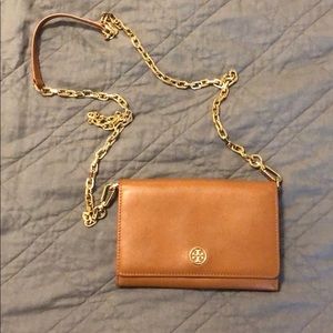 Tory Burch Robinson Wallet on Chain